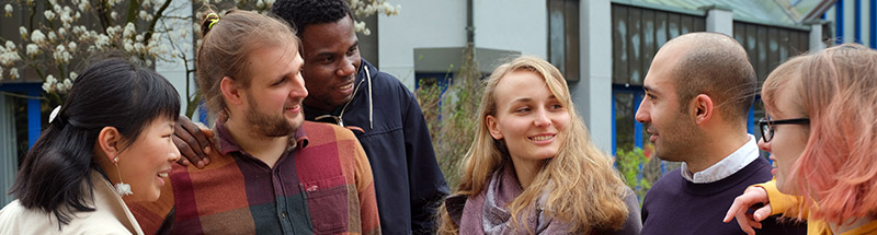 Gruppe von Studenten im Austausch